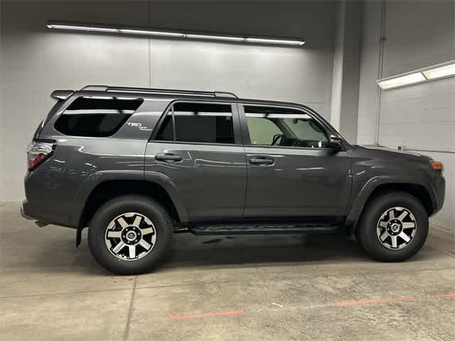 2020 Toyota 4Runner TRD Premium photo 3