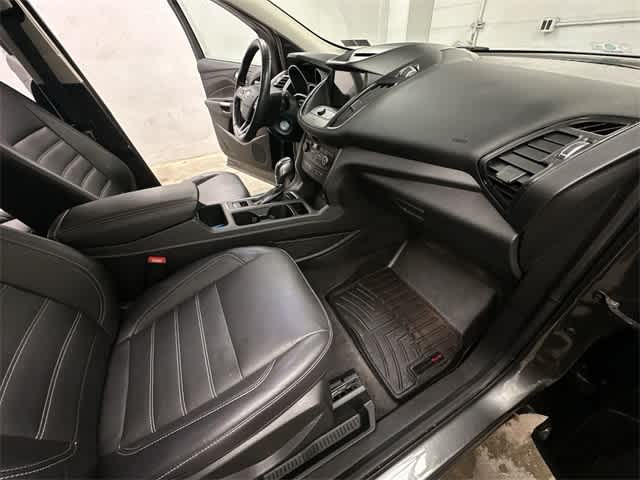 Thumbnail: 2018 Ford Escape - 18