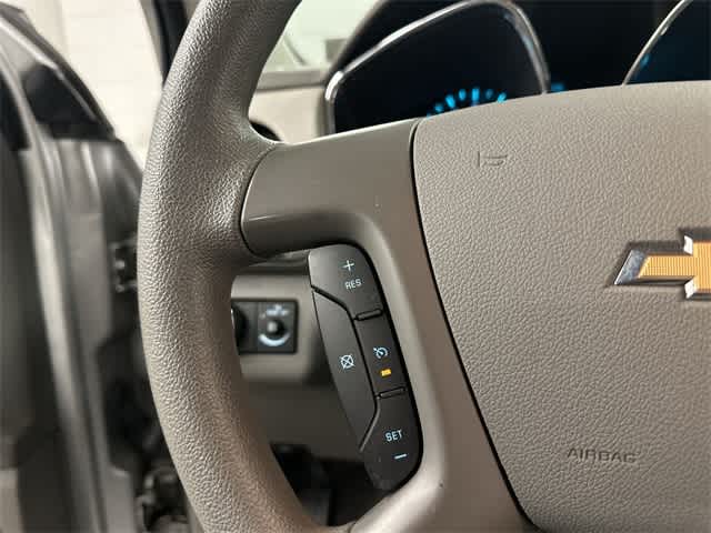 Thumbnail: 2014 Chevrolet Traverse - 8