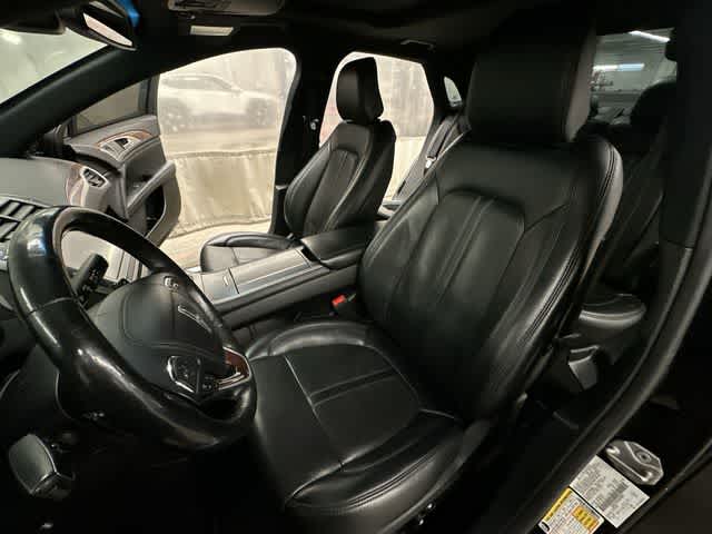 Thumbnail: 2020 Lincoln MKZ - 18