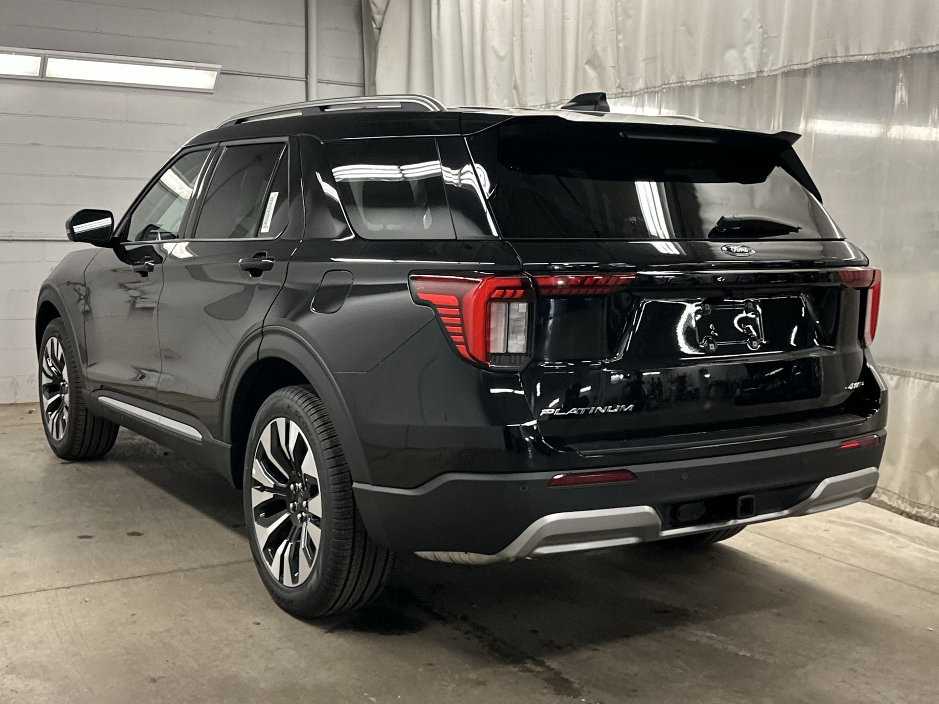 Thumbnail: 2026 Ford Explorer - 34
