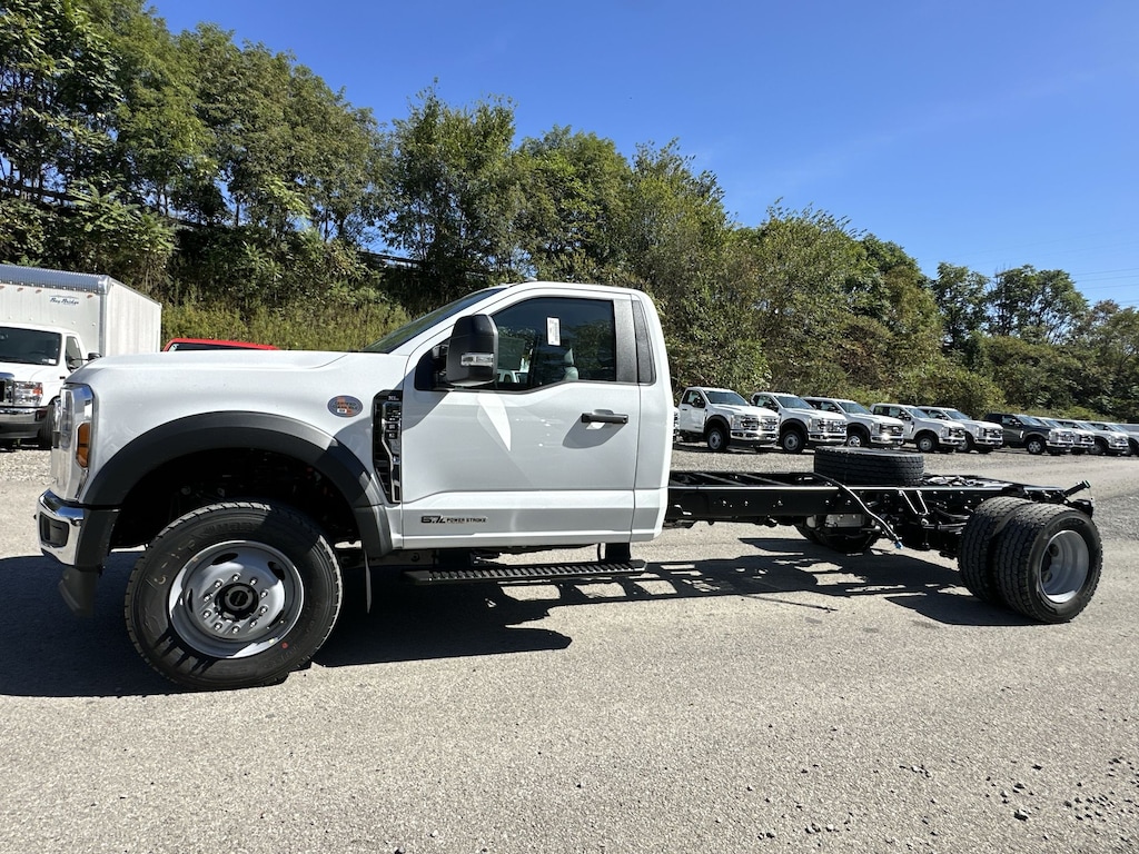 New 2026 Ford Super Duty F-600 DRW  Truck