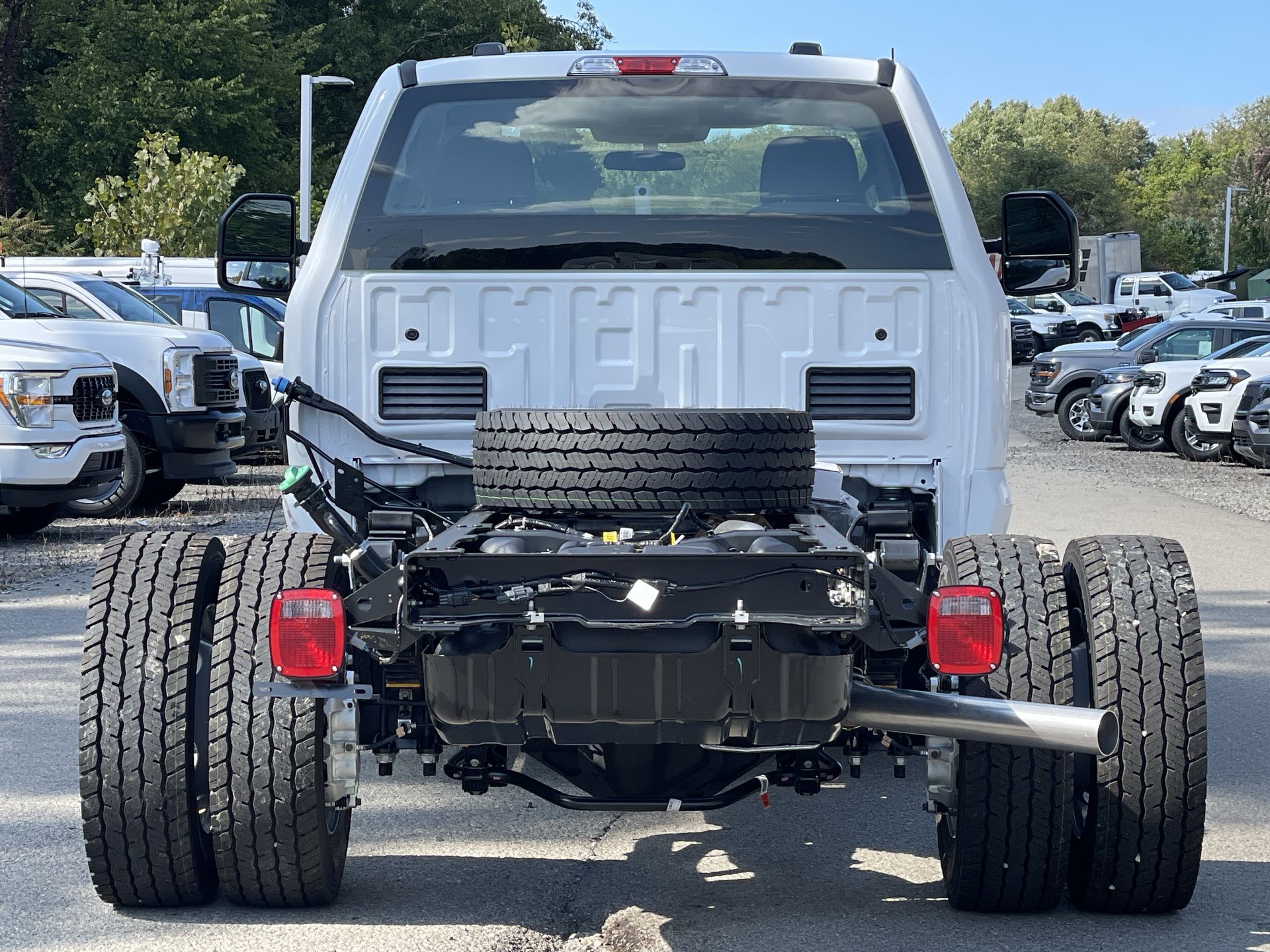 2024 Ford   4