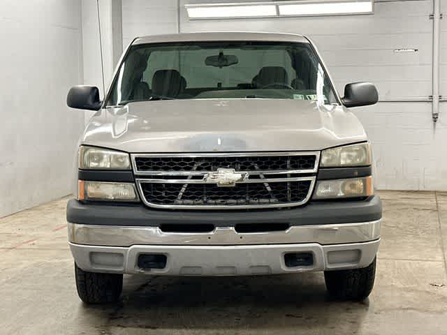 Thumbnail: 2007 Chevrolet Silverado 1500 - 19