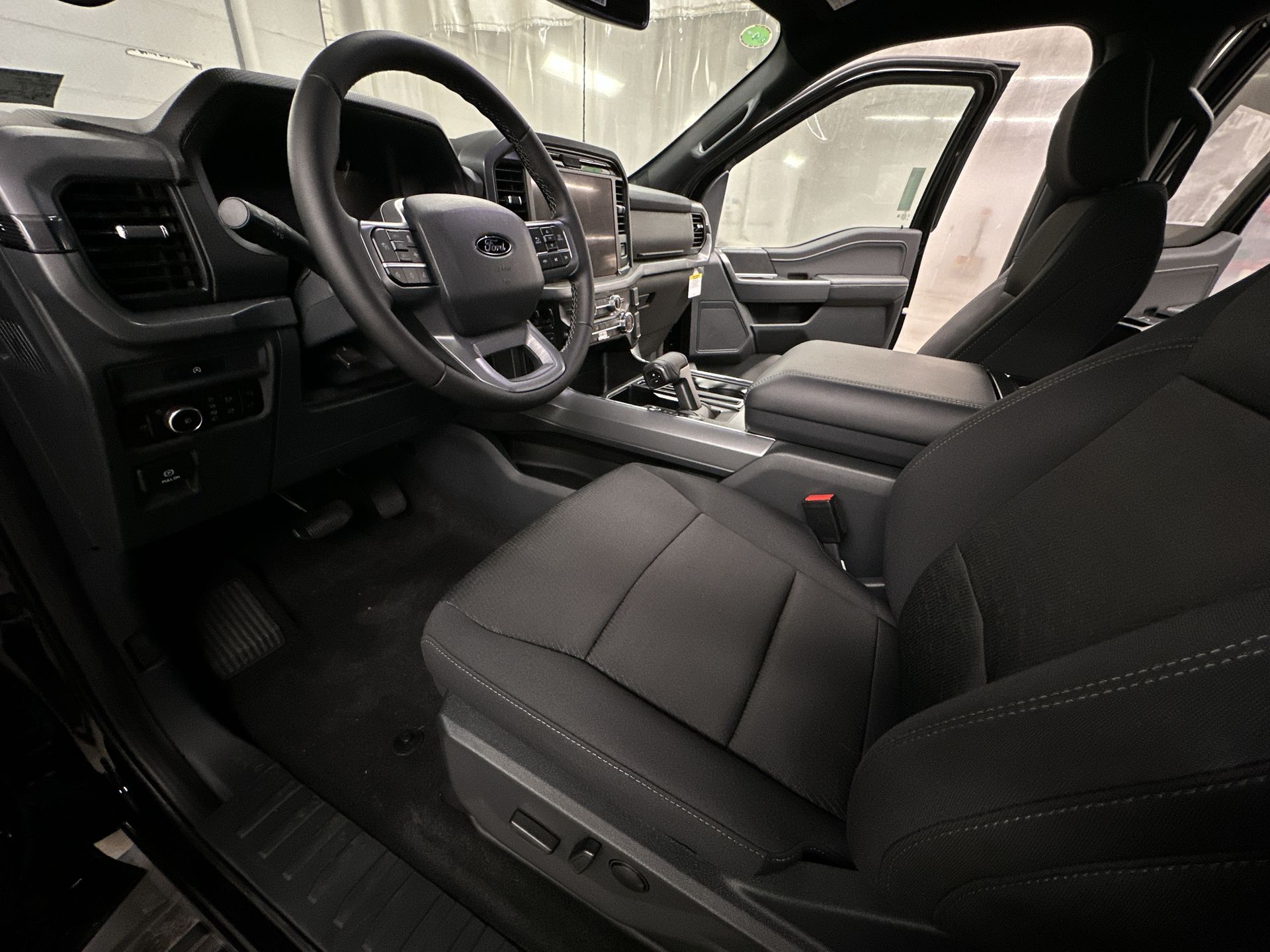 Thumbnail: 2025 Ford F-150 - 16