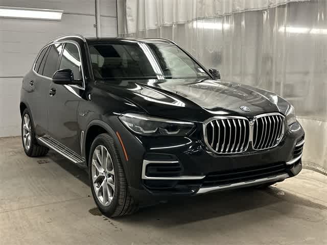 2023 BMW X5 xDrive45e 32