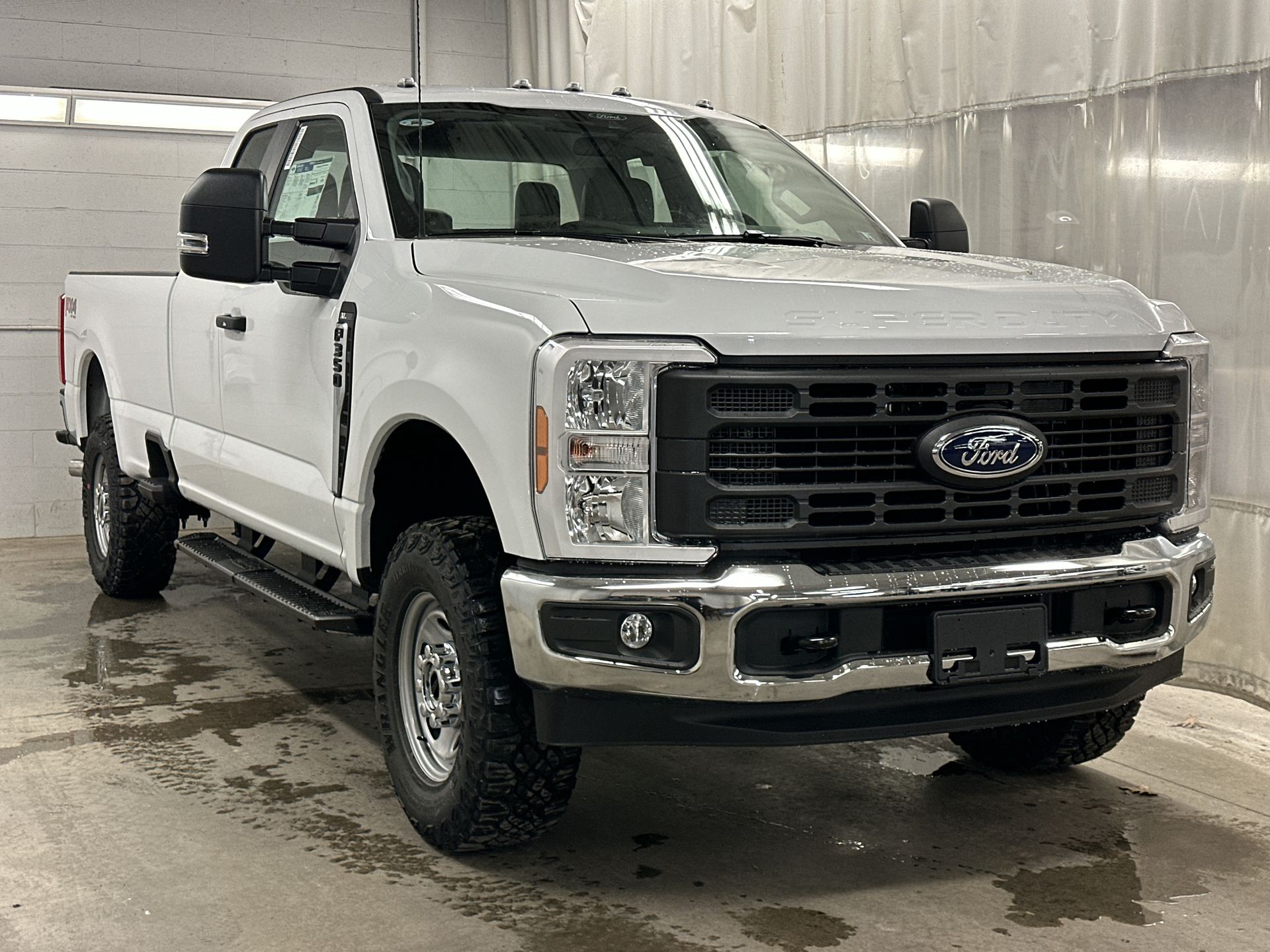 Thumbnail: 2026 Ford Econoline - 26