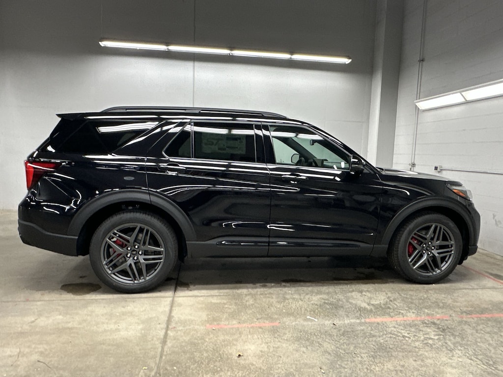 New 2025 Ford Explorer ST SUV
