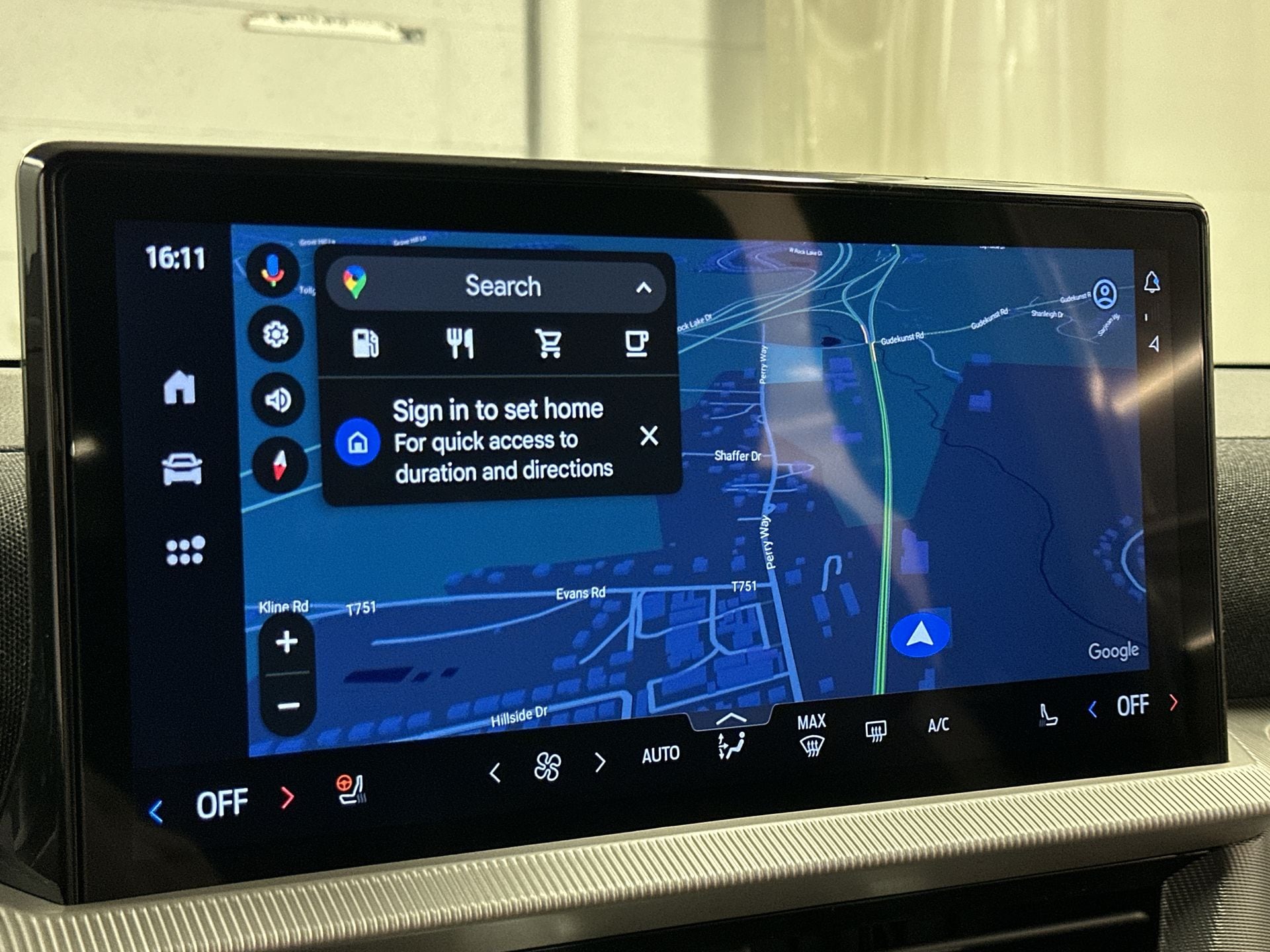 Thumbnail: 2026 Ford Explorer - 12