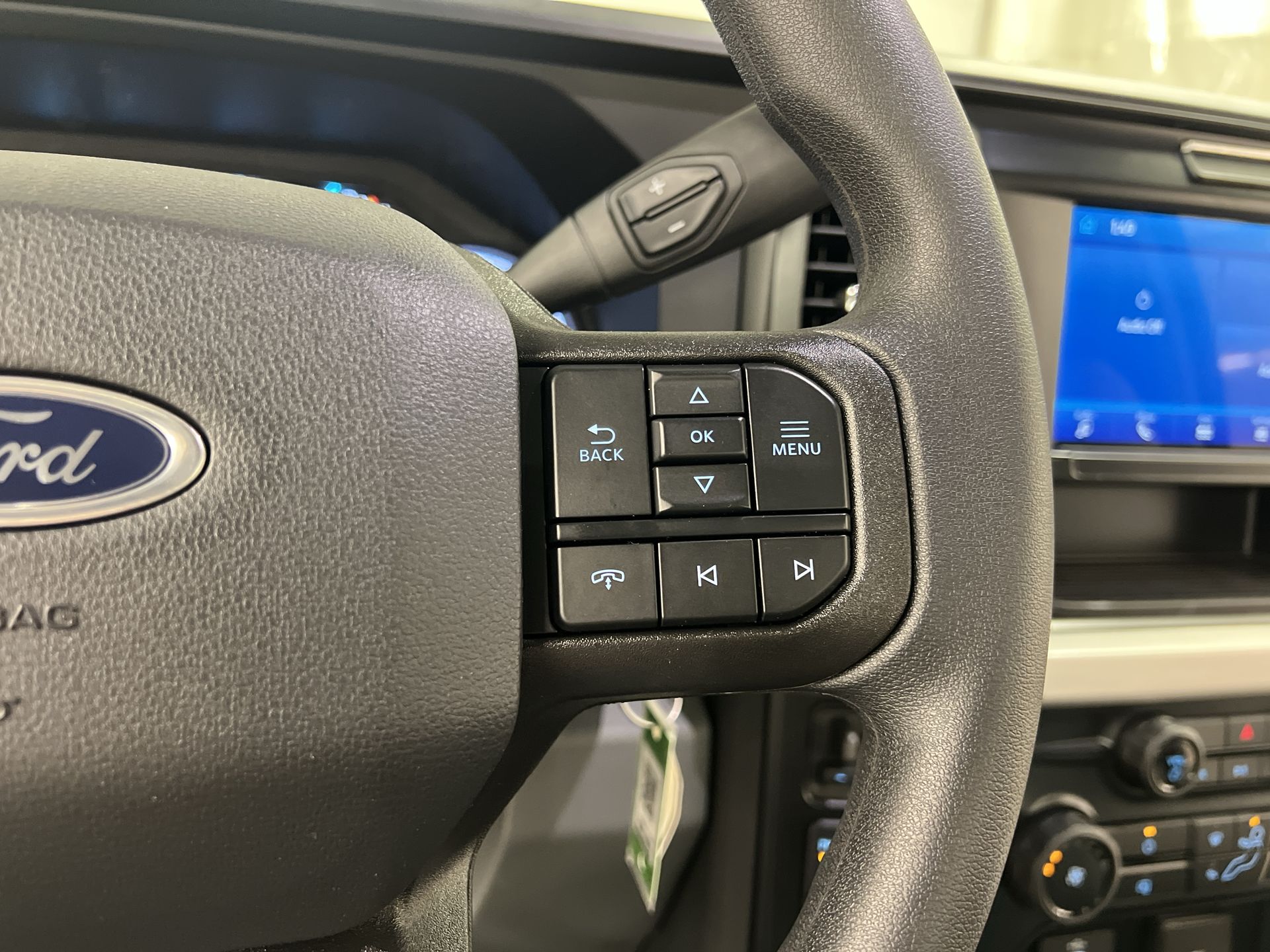 Thumbnail: 2025 Ford  - 9