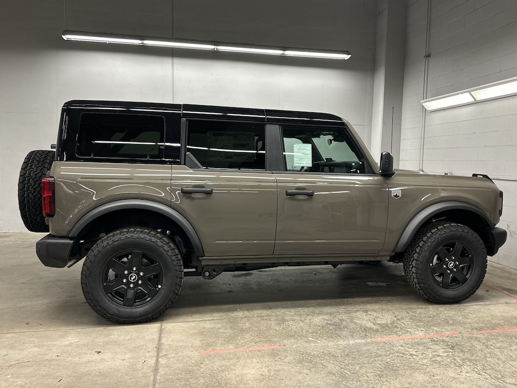 New 2025 Ford Bronco Big Bend SUV