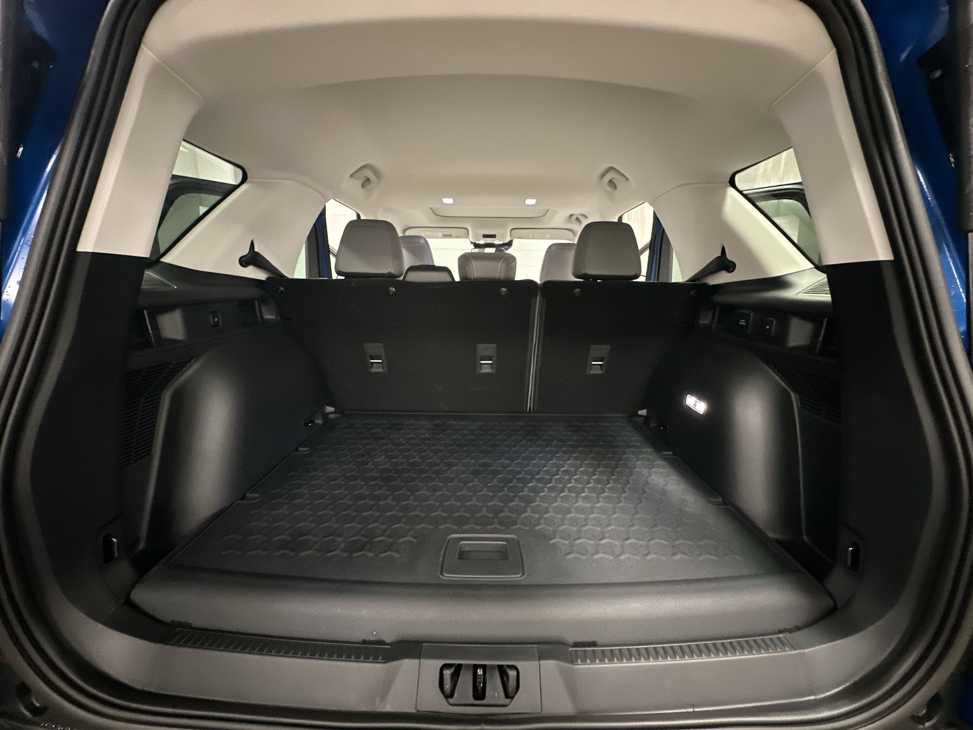 Thumbnail: 2025 Ford Bronco Sport - 25