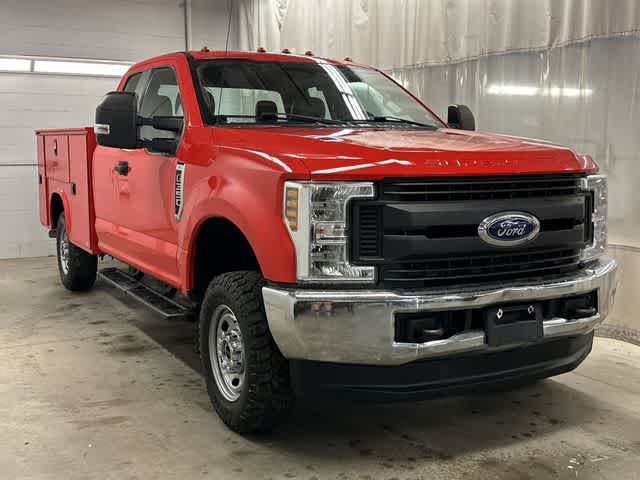 Thumbnail: 2019 Ford Econoline - 26