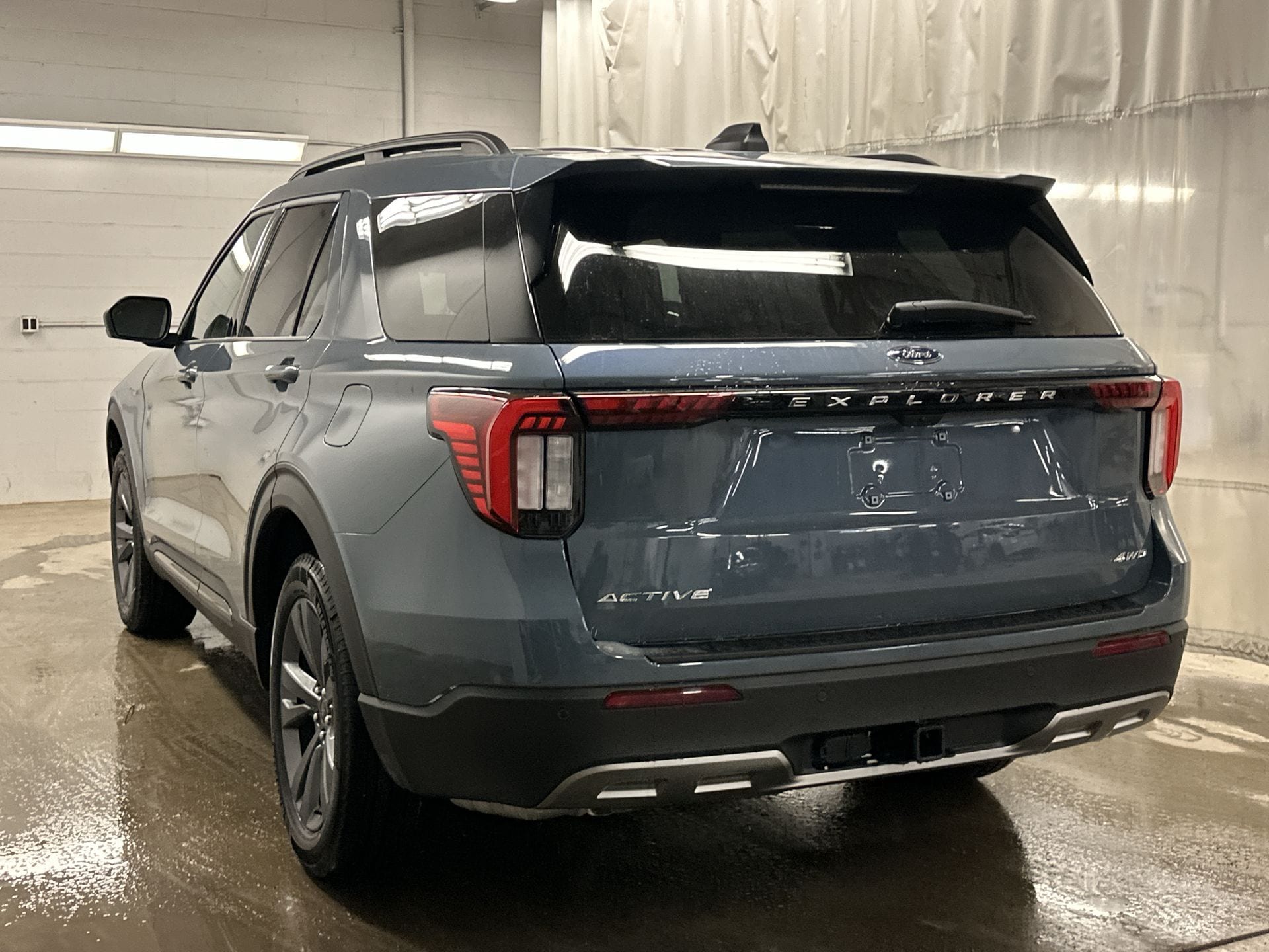 Thumbnail: 2026 Ford Explorer - 31