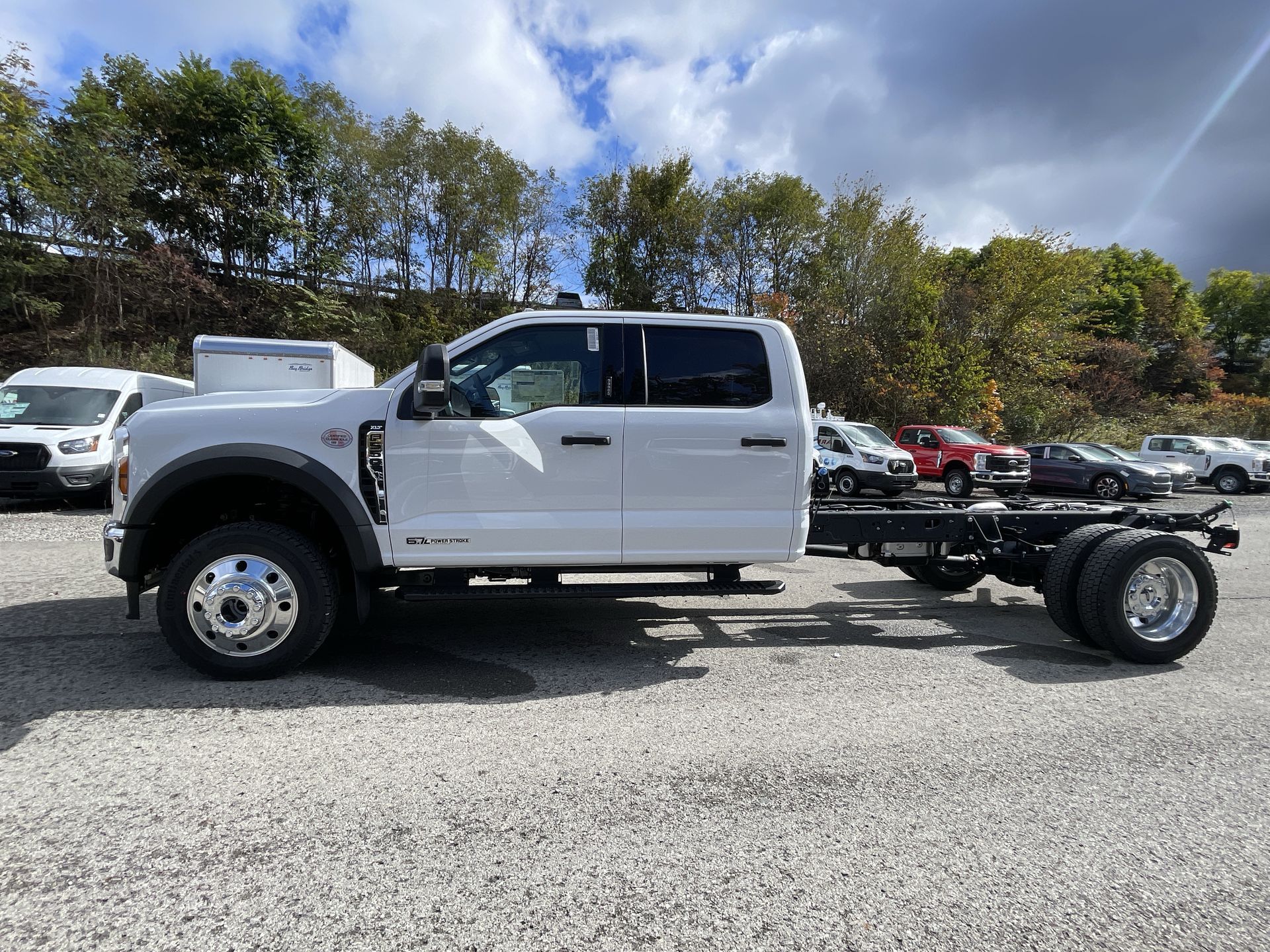 2024 Ford F-550 XLT photo 2