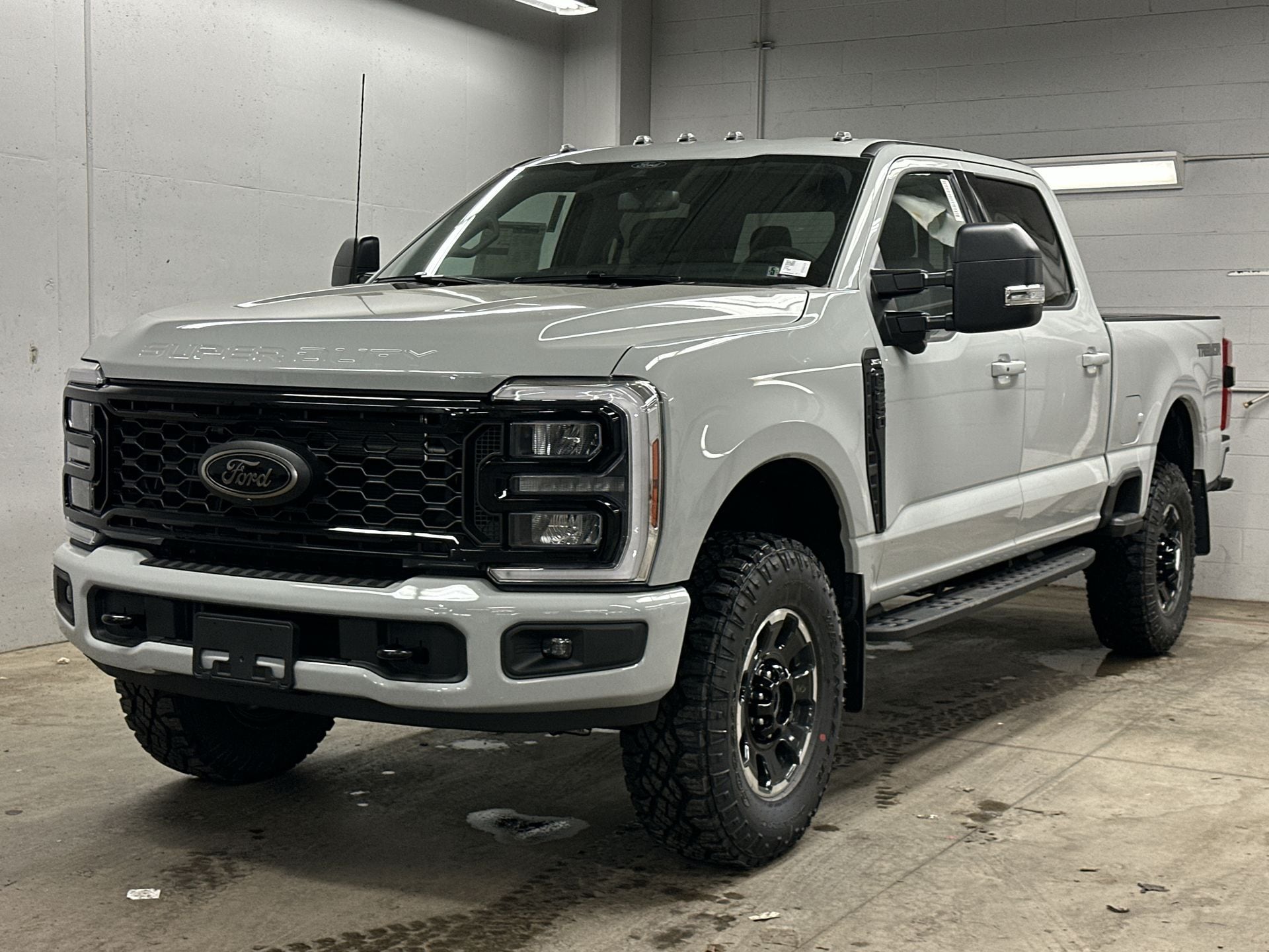 2025 Ford Econoline E-250 -
                  Zelienople, PA
