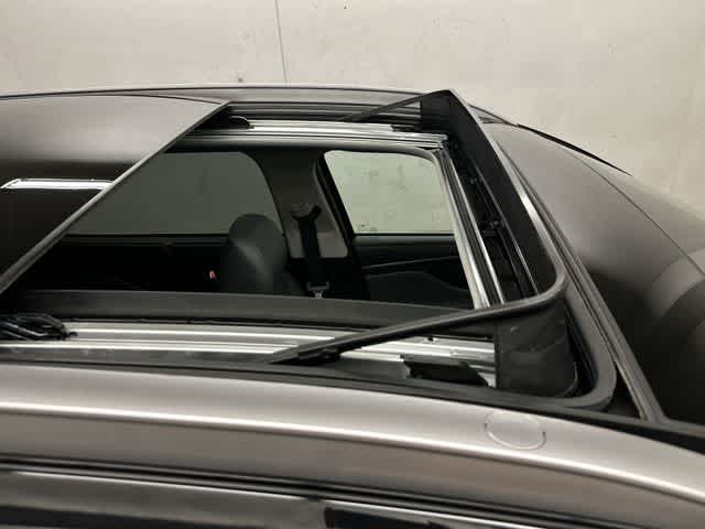 Thumbnail: 2022 Hyundai Santa Fe - 5