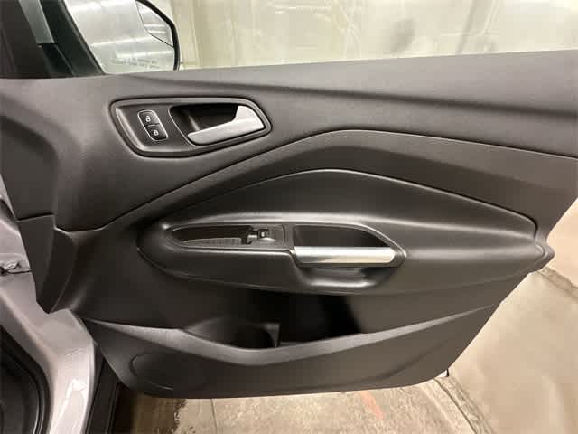 Thumbnail: 2018 Ford Escape - 20