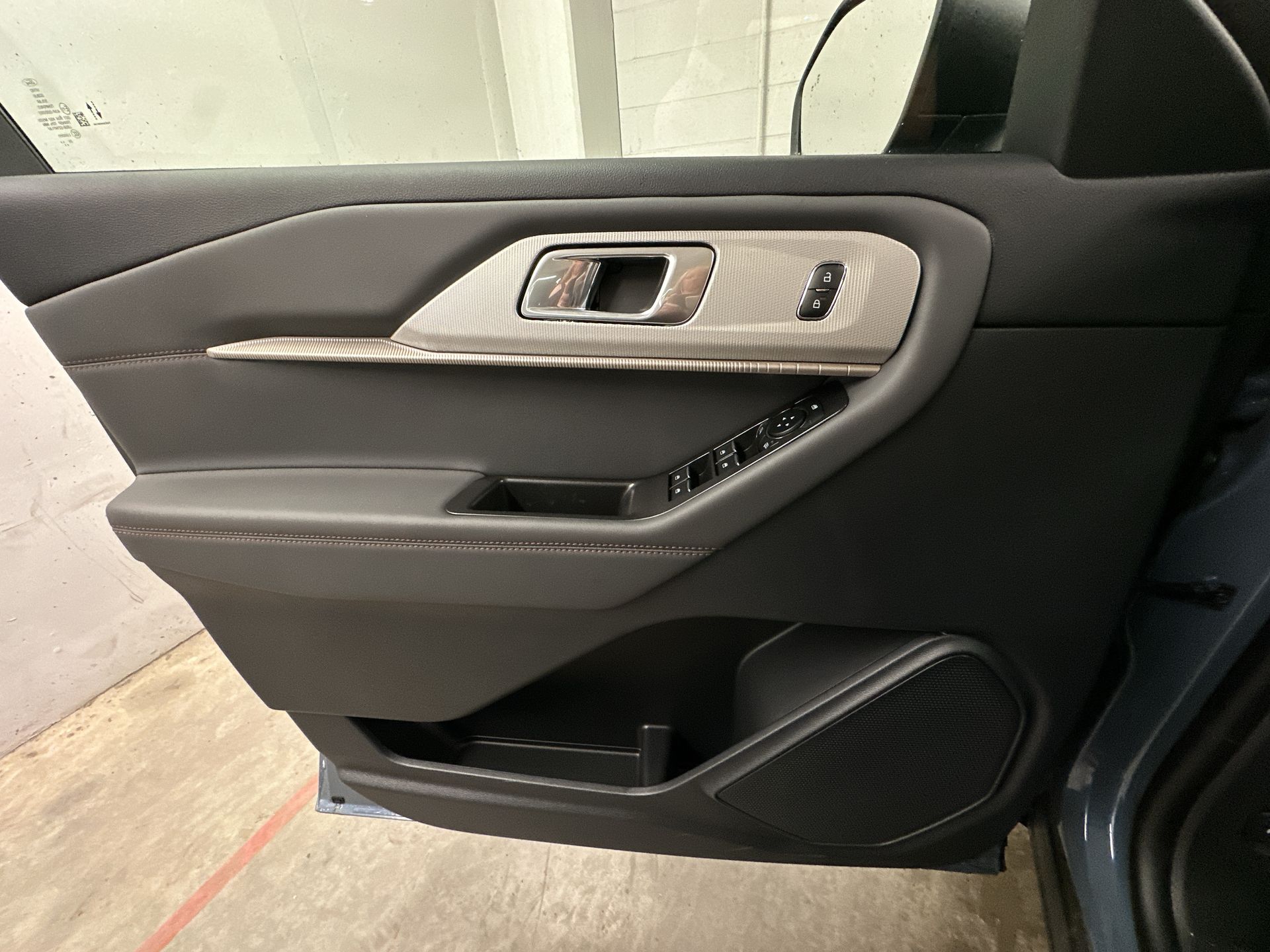 Thumbnail: 2026 Ford Explorer - 17