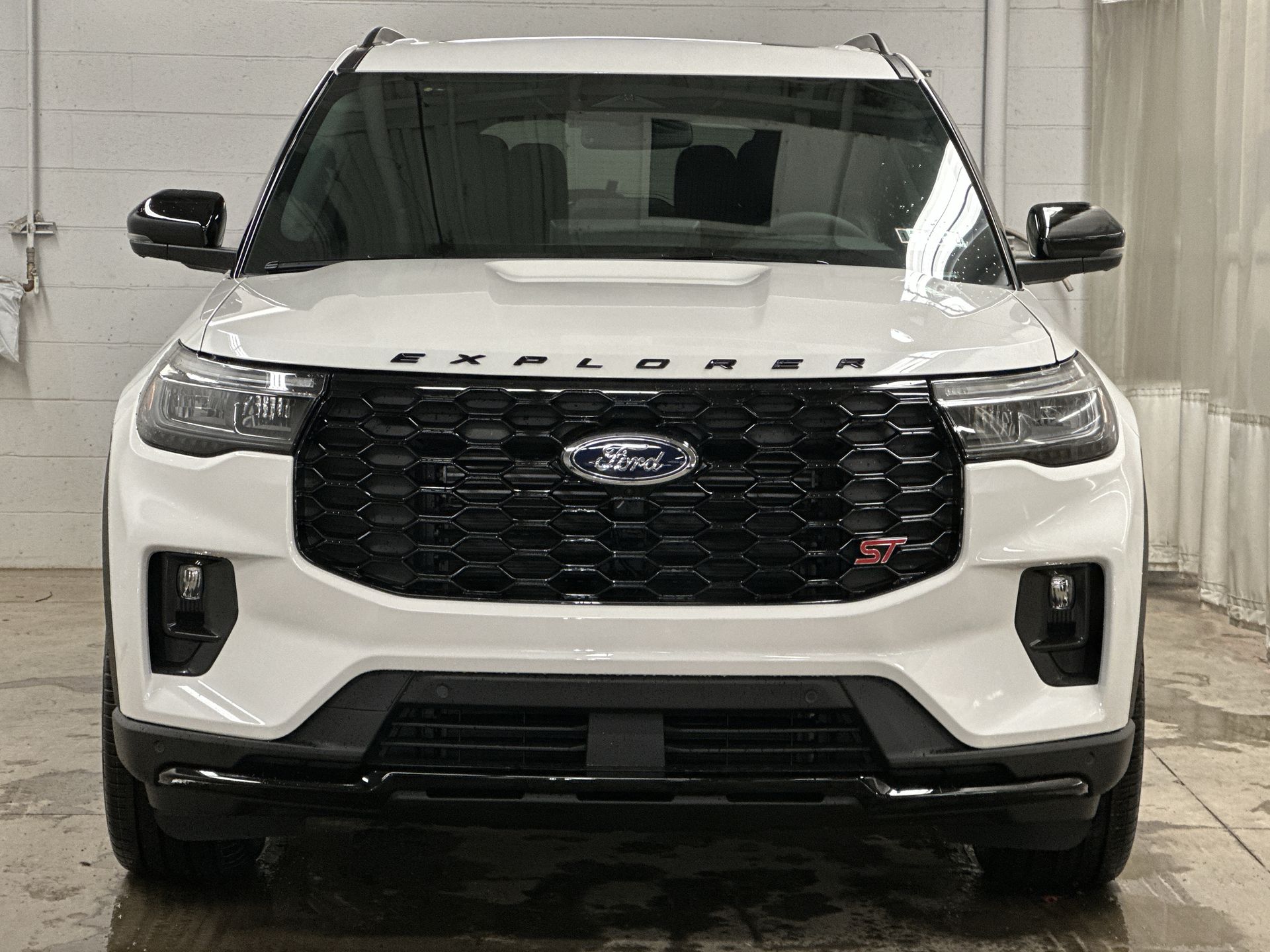 Thumbnail: 2026 Ford Explorer - 31