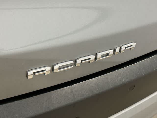Thumbnail: 2023 GMC Acadia - 31