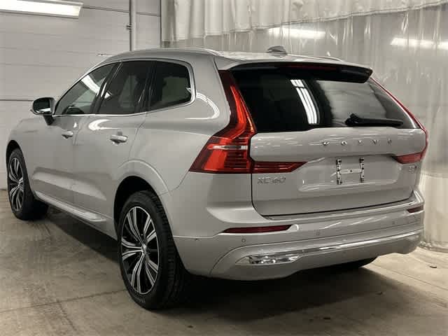 2023 Volvo XC60 B5 Plus 33
