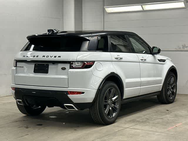 Thumbnail: 2018 Land Rover Range Rover Evoque - 22