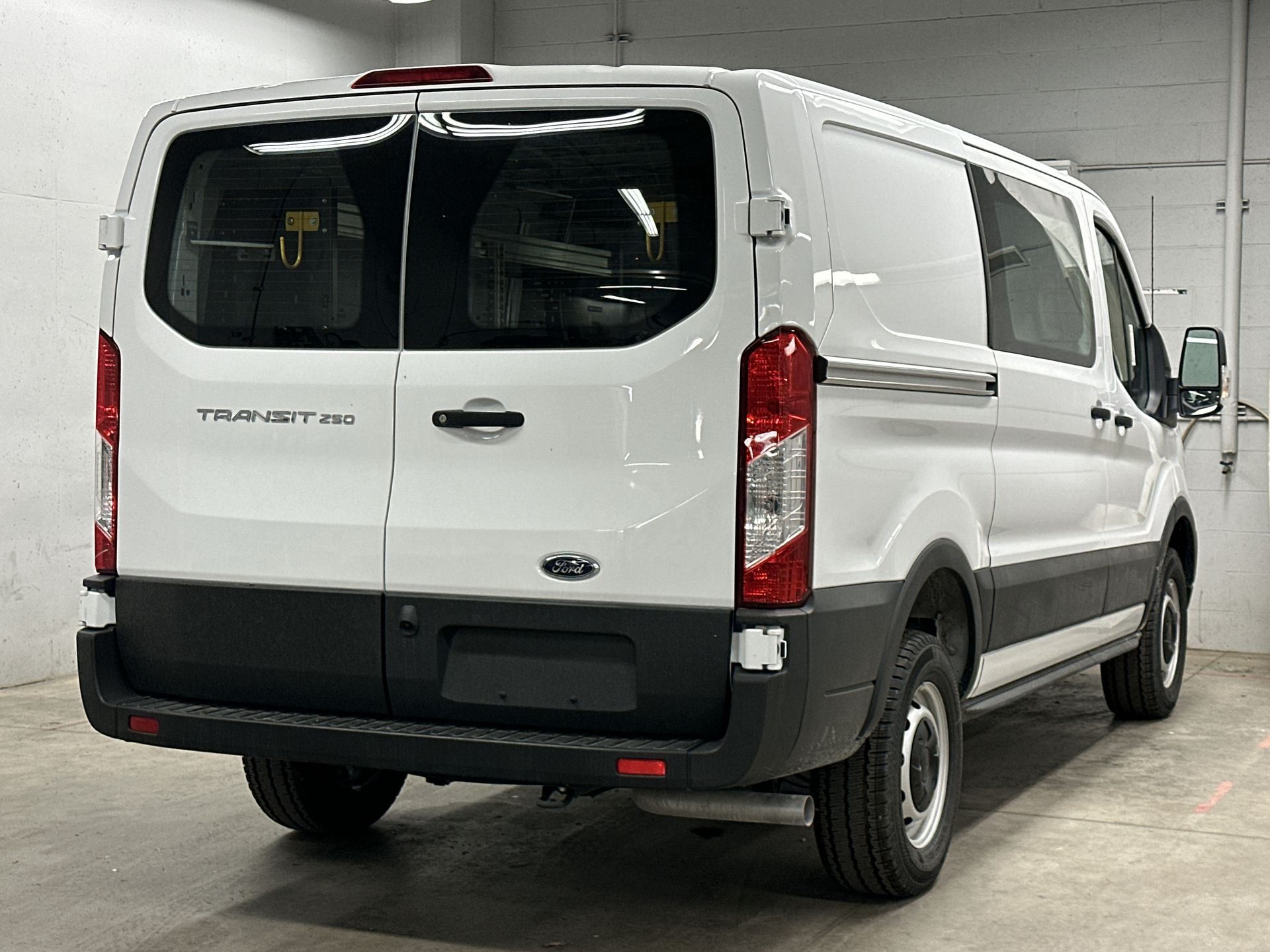 Thumbnail: 2025 Ford Transit Series - 28