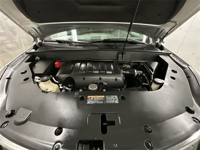 Thumbnail: 2014 Chevrolet Traverse - 25