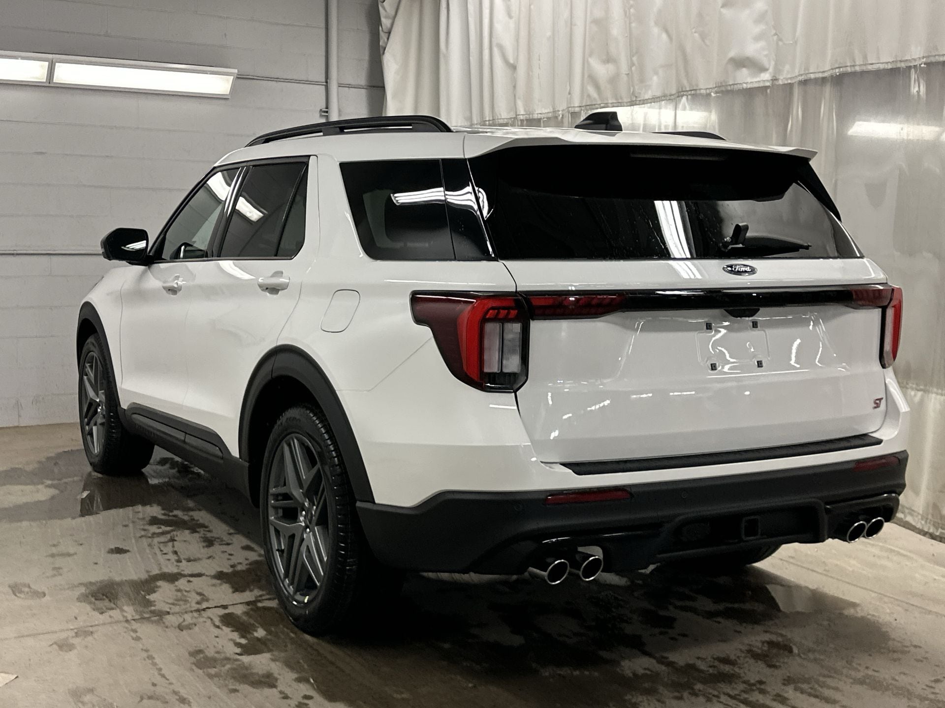 Thumbnail: 2026 Ford Explorer - 33