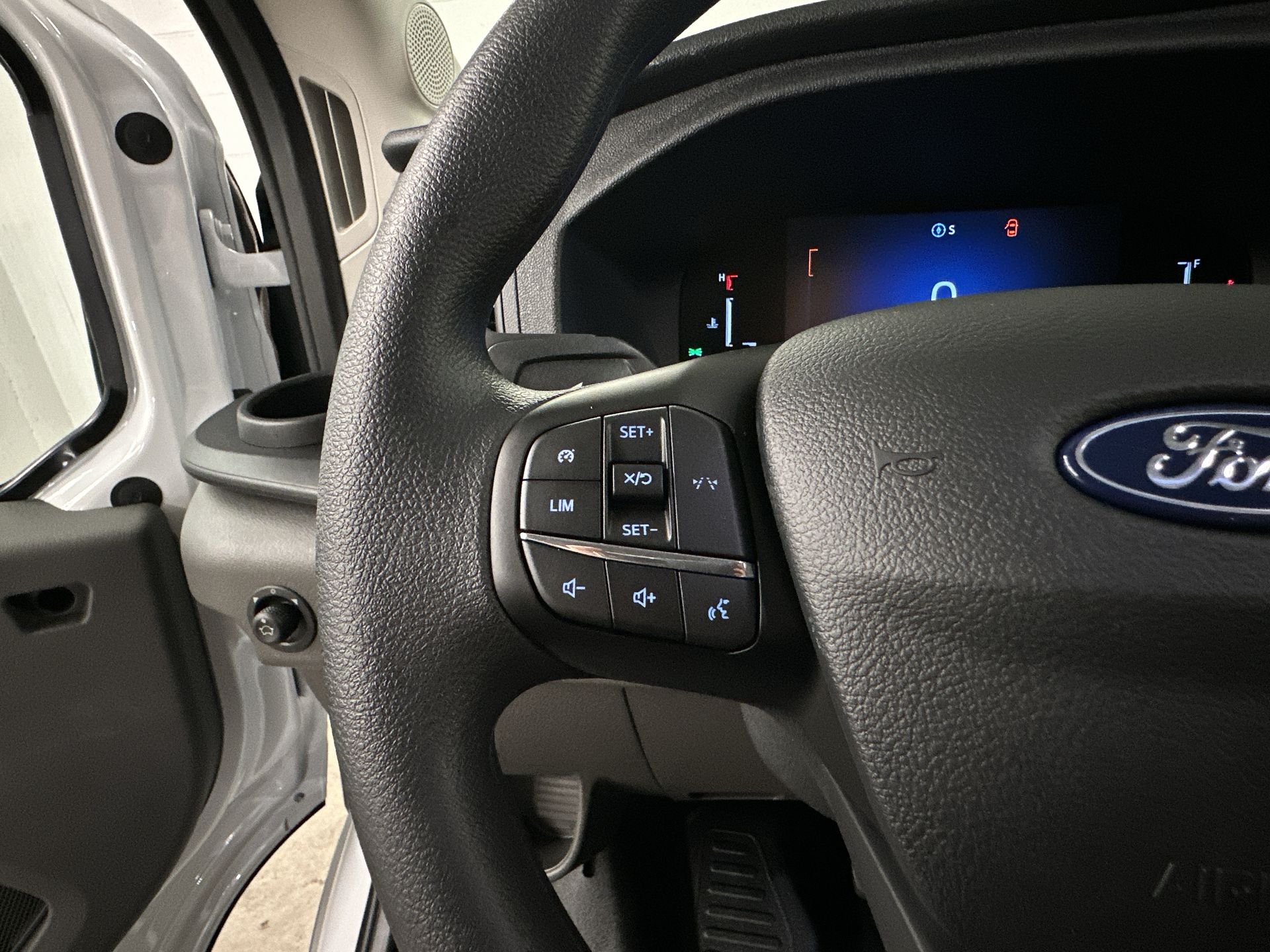 Thumbnail: 2026 Ford Transit Series - 8