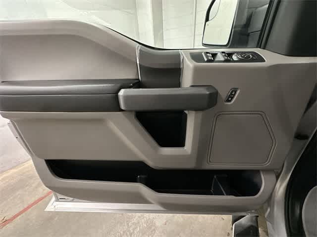 Thumbnail: 2016 Ford F-150 - 15