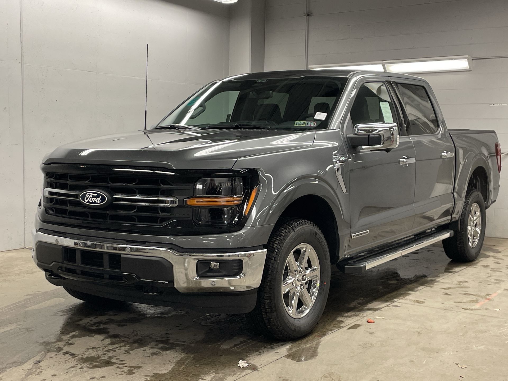 2025 Ford F-150 XLT -
                  Zelienople, PA
