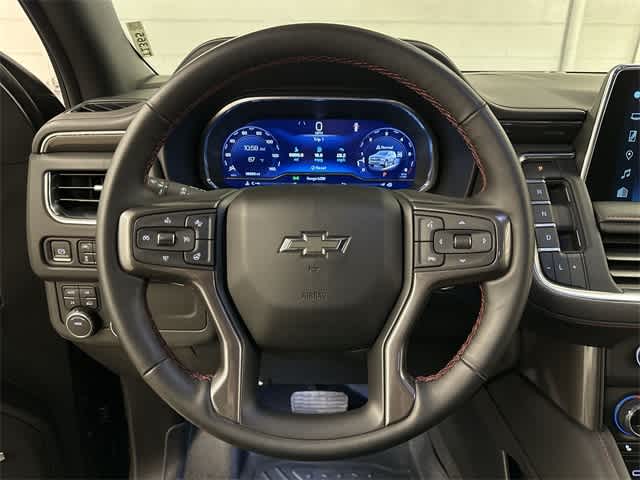 Thumbnail: 2023 Chevrolet Suburban - 7