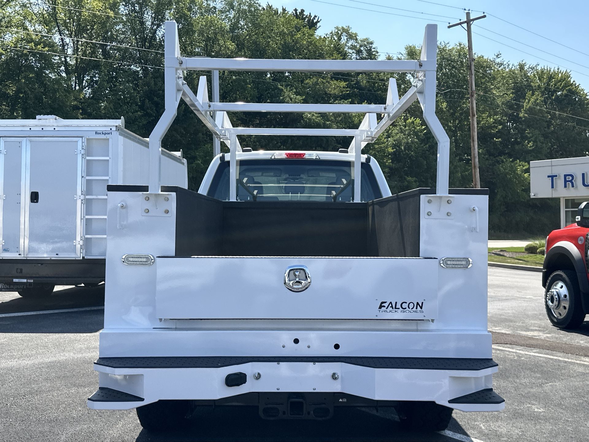 2025 Ford F-250 XL photo 4