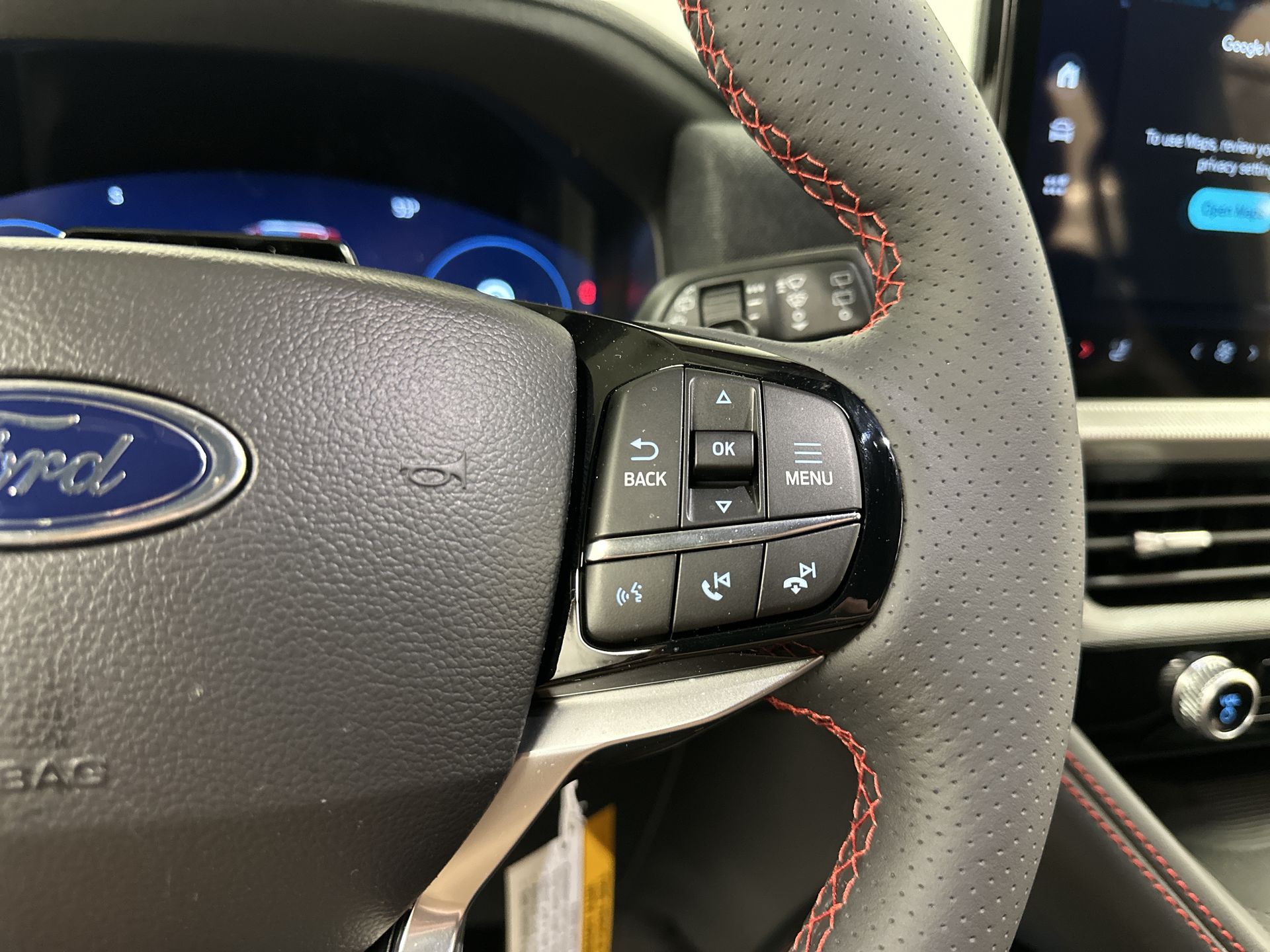 Thumbnail: 2026 Ford Explorer - 9