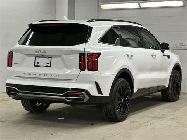 Thumbnail: 2022 Kia Sorento - 37