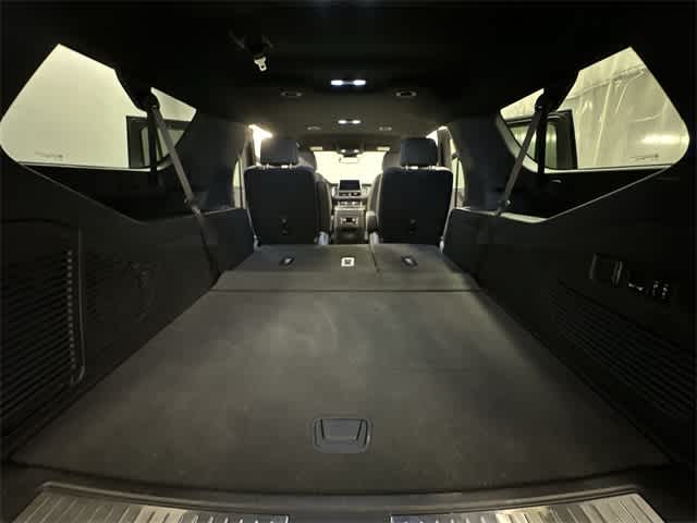 Thumbnail: 2023 Chevrolet Suburban - 29