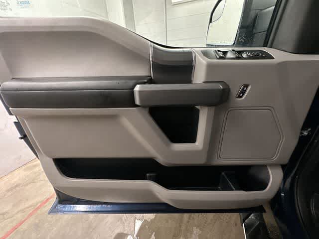 Thumbnail: 2017 Ford F-150 - 15