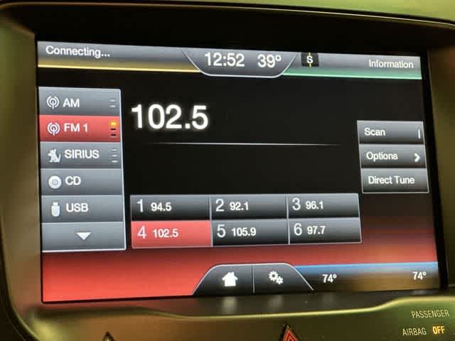 Thumbnail: 2015 Ford Explorer - 10