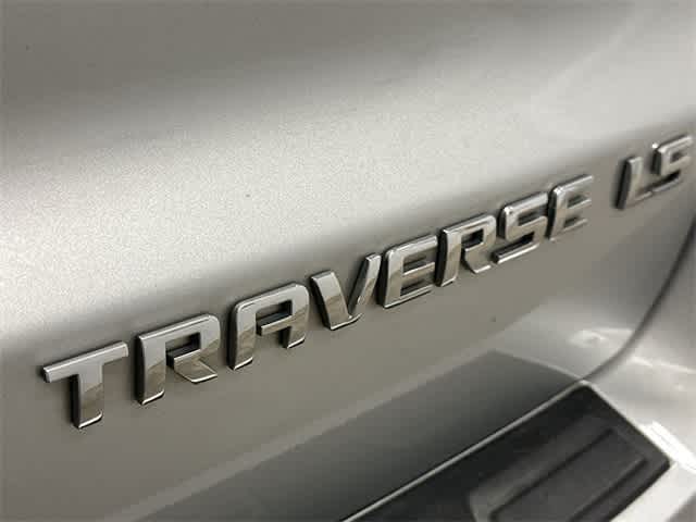 Thumbnail: 2014 Chevrolet Traverse - 27