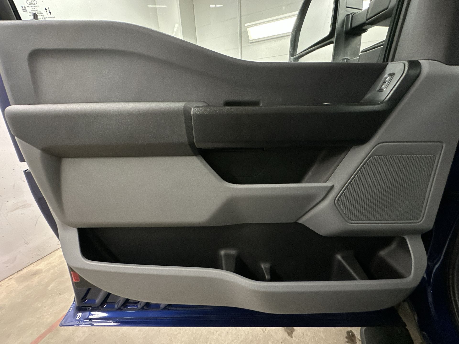 Thumbnail: 2026 Ford Econoline - 14