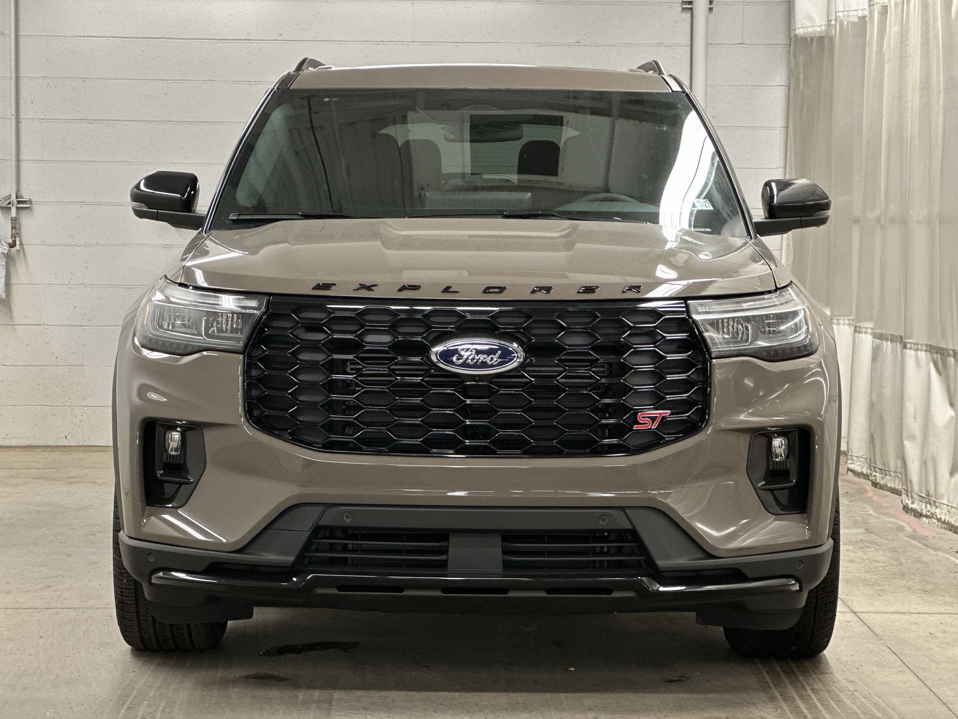 Thumbnail: 2026 Ford Explorer - 31