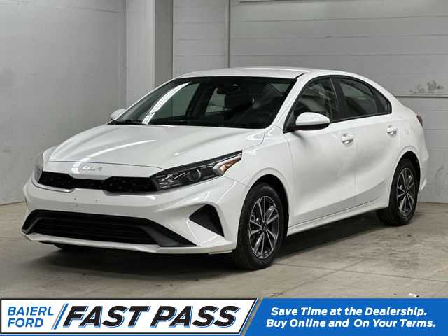 Thumbnail: 2022 Kia Forte - 1