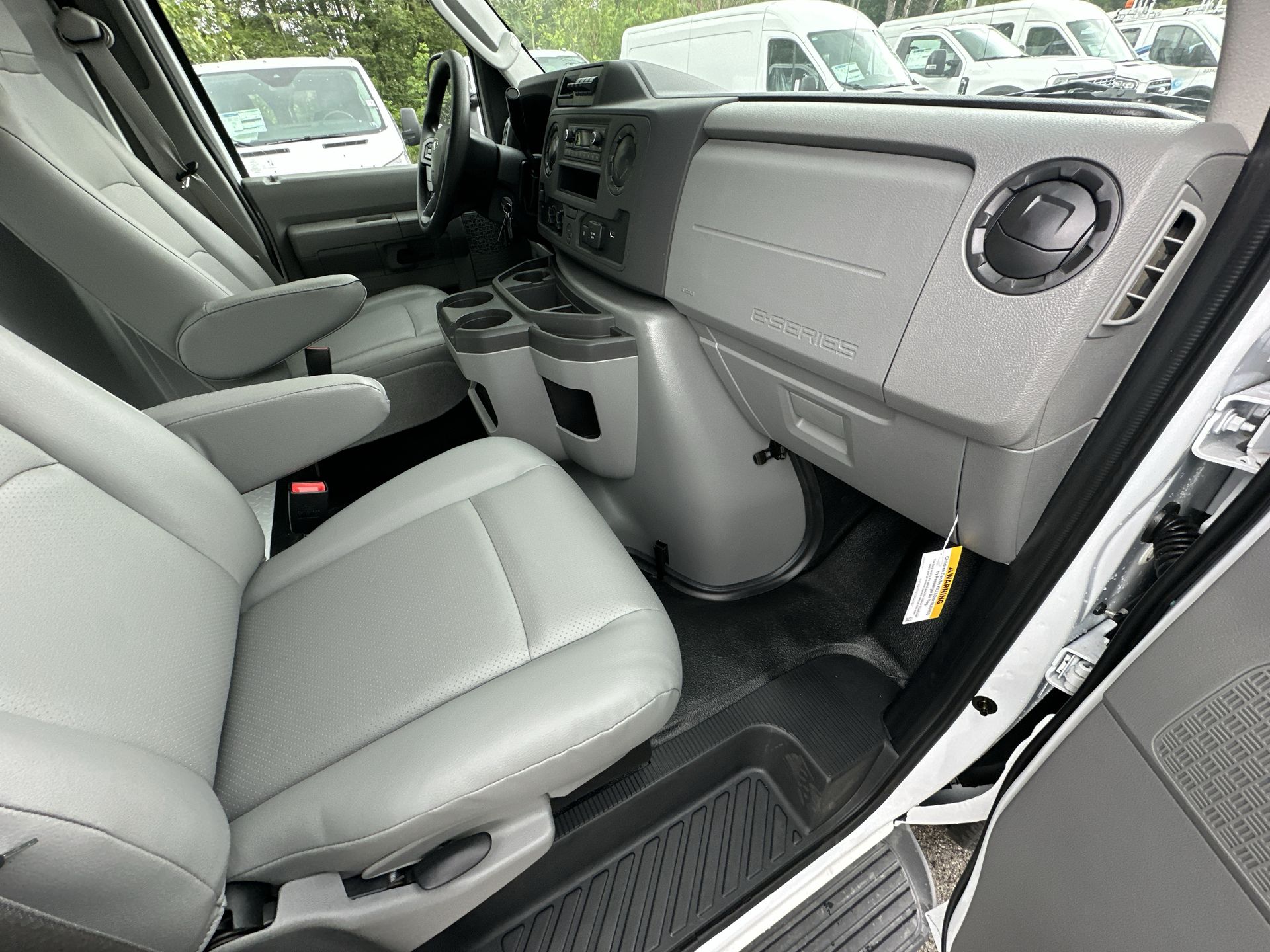 Thumbnail: 2026 Ford Econoline - 17