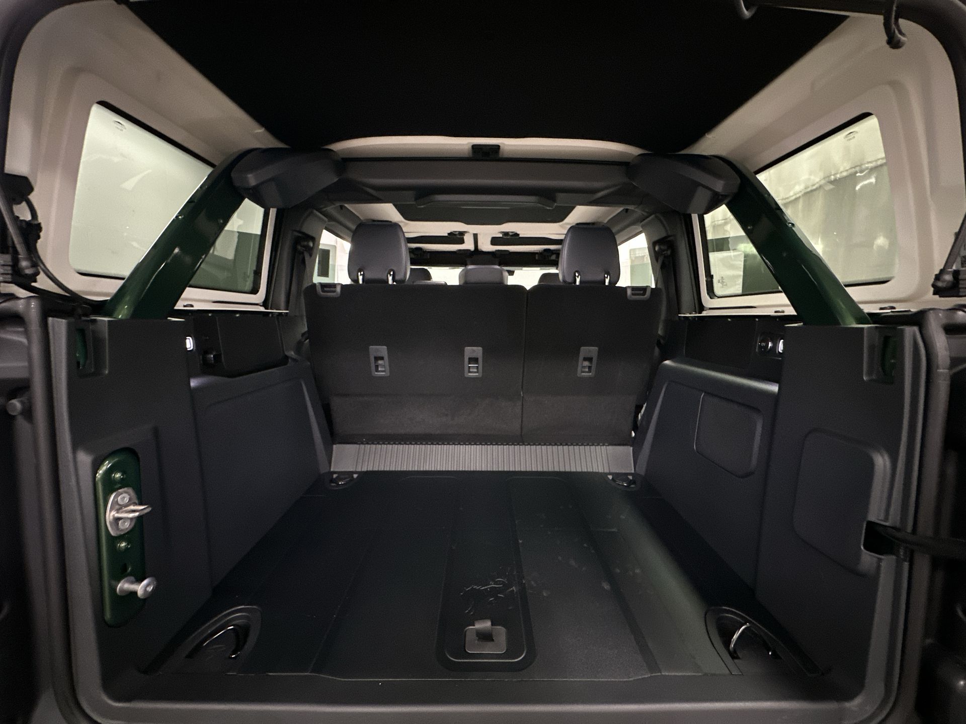 Thumbnail: 2025 Ford Bronco - 25