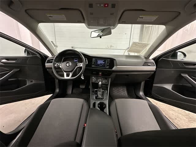 Thumbnail: 2020 Volkswagen Jetta - 17