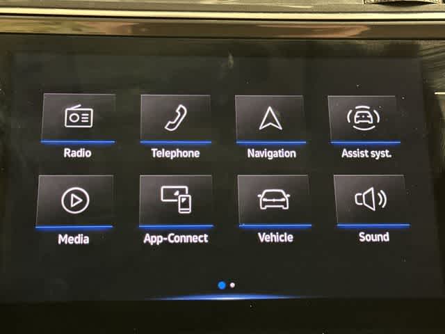 Thumbnail: 2023 Volkswagen Tiguan - 12