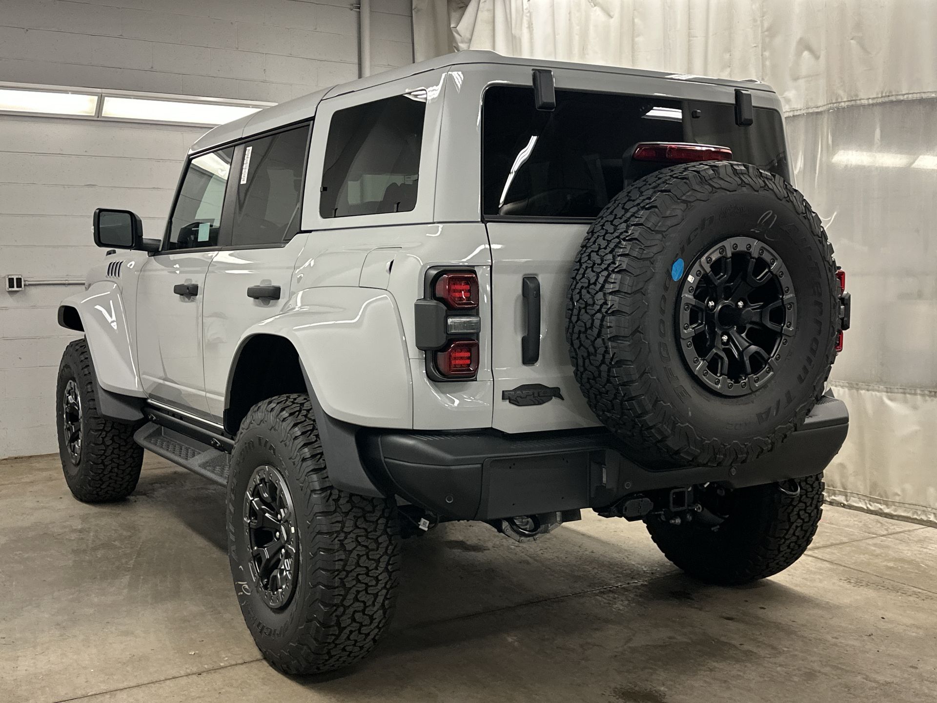 Thumbnail: 2026 Ford Bronco - 31
