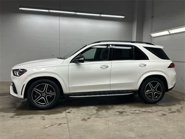 Thumbnail: 2023 Mercedes-Benz GLE - 2